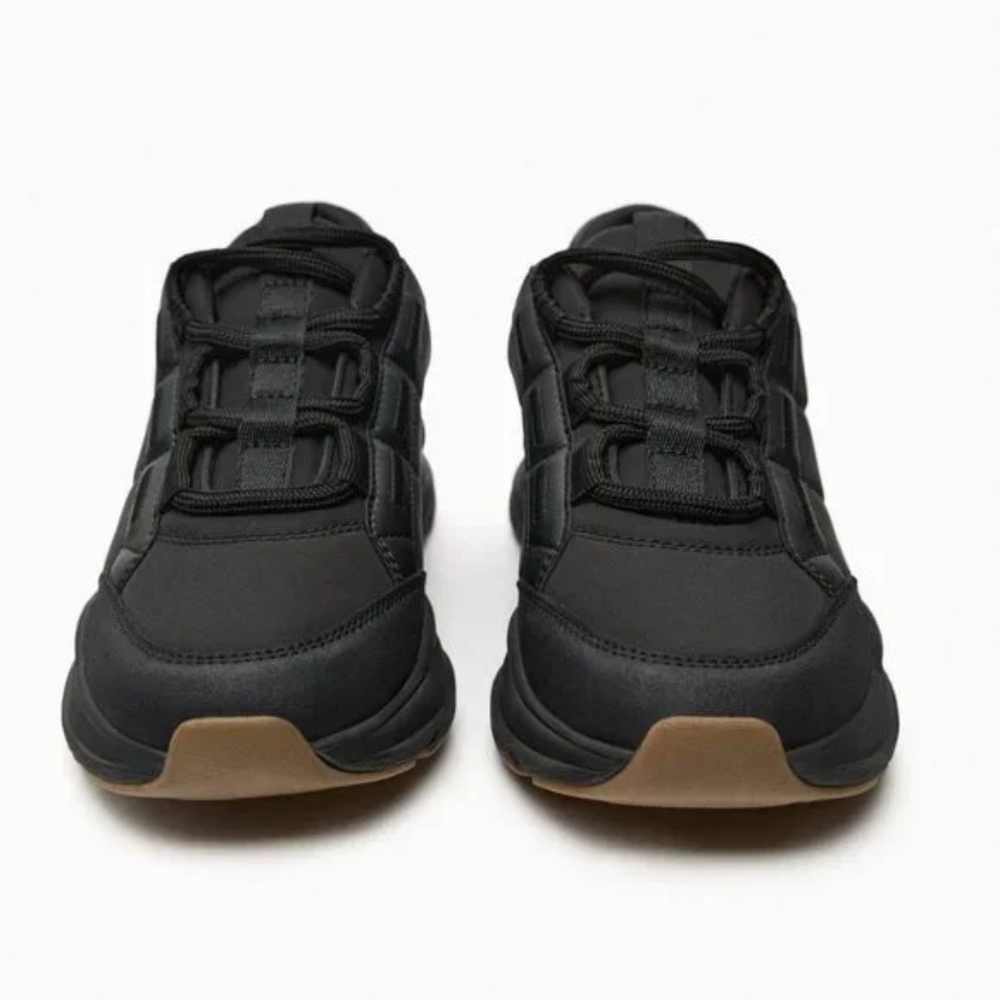 ZARA LIMITED EDITION QUILTED RUNNING SHOES - Picture 3 of 5